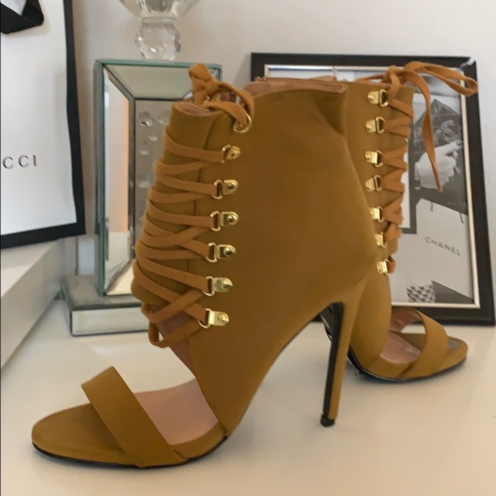 Shiekh lace up heels. Minimal ware